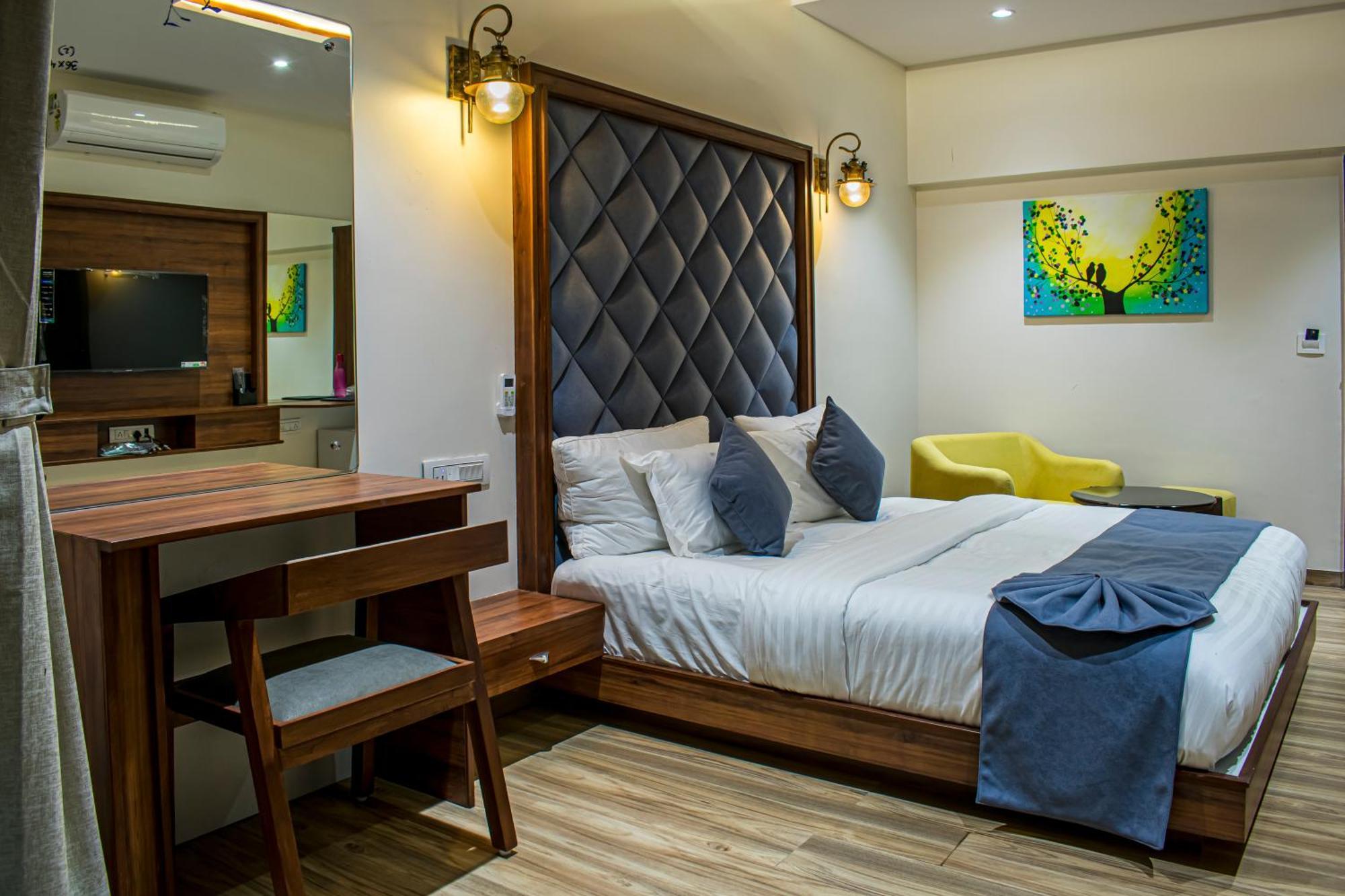 Krishna Riverside Resort Vasad Luaran gambar