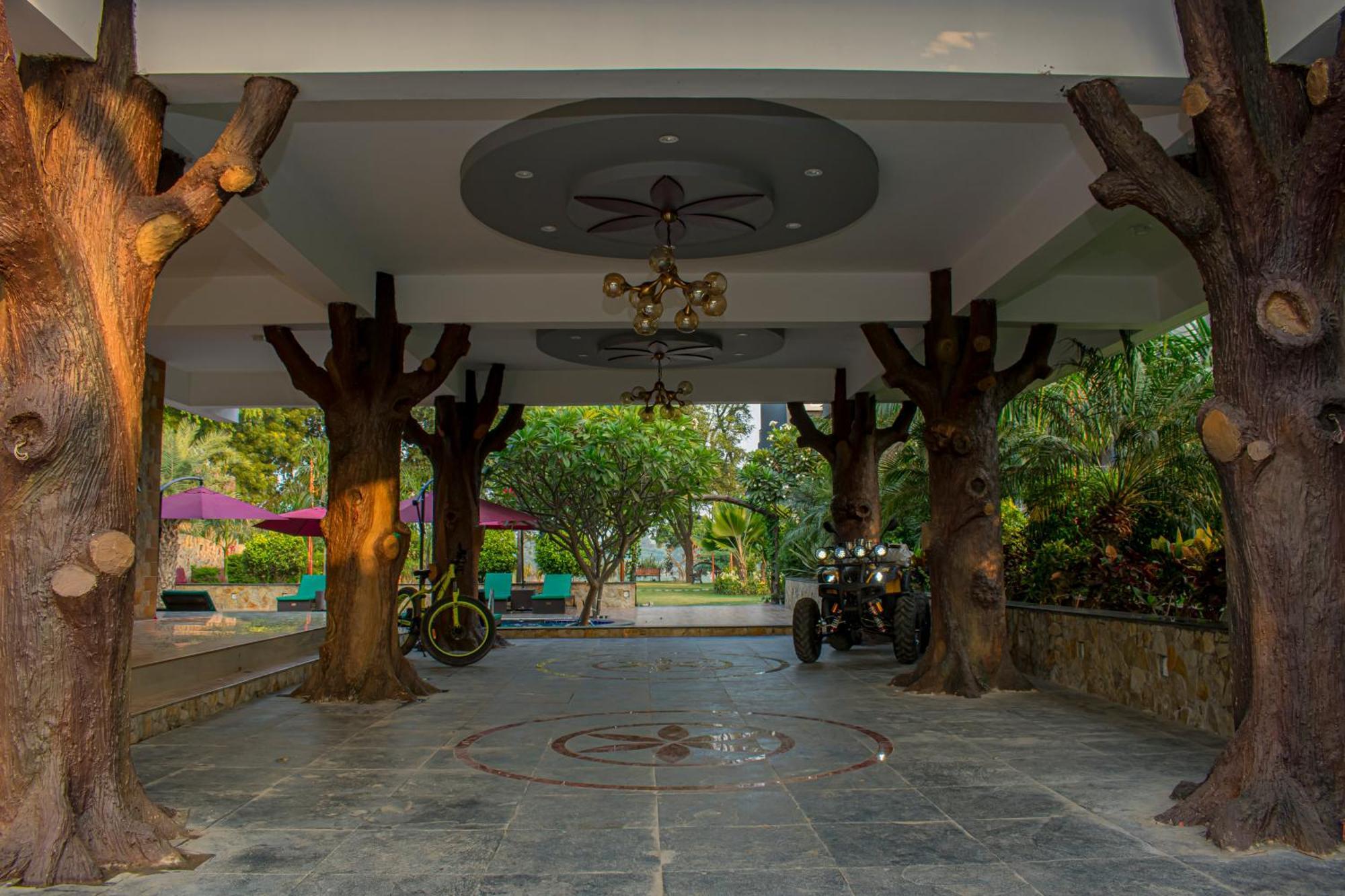 Krishna Riverside Resort Vasad Luaran gambar