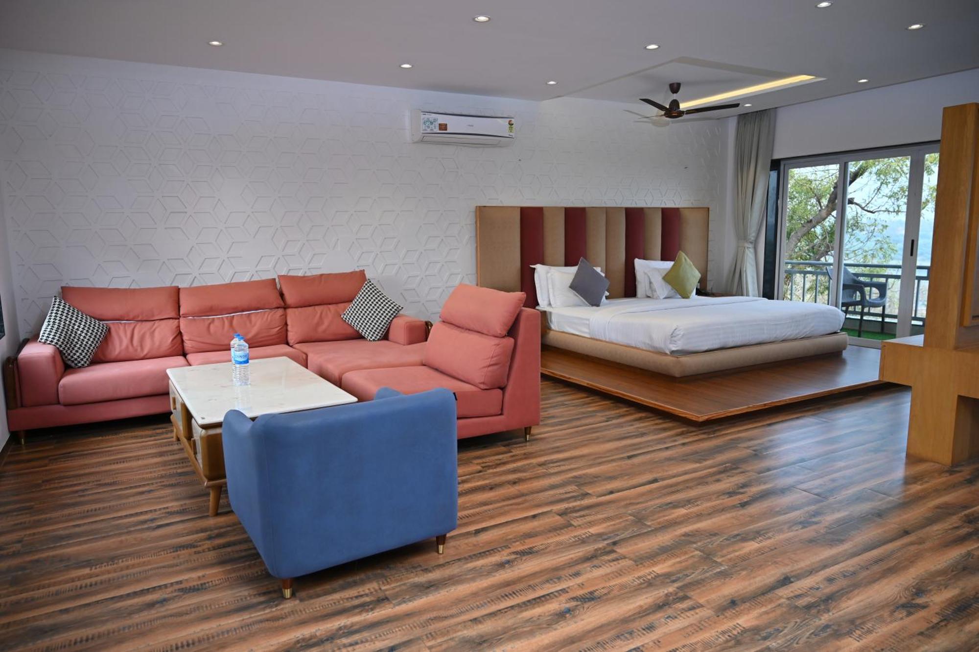 Krishna Riverside Resort Vasad Luaran gambar